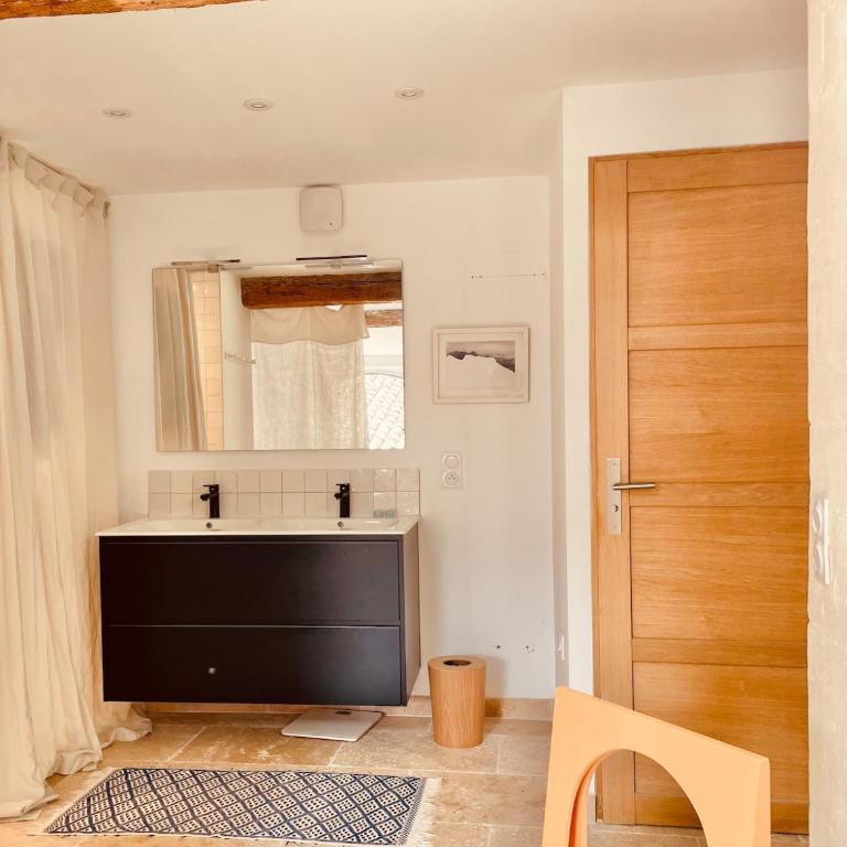 Maison Mountado - Three-Bedroom House - 6