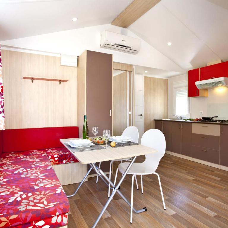 La Siesta Salou Resort & Camping - Two-Bedroom Bungalow - 4