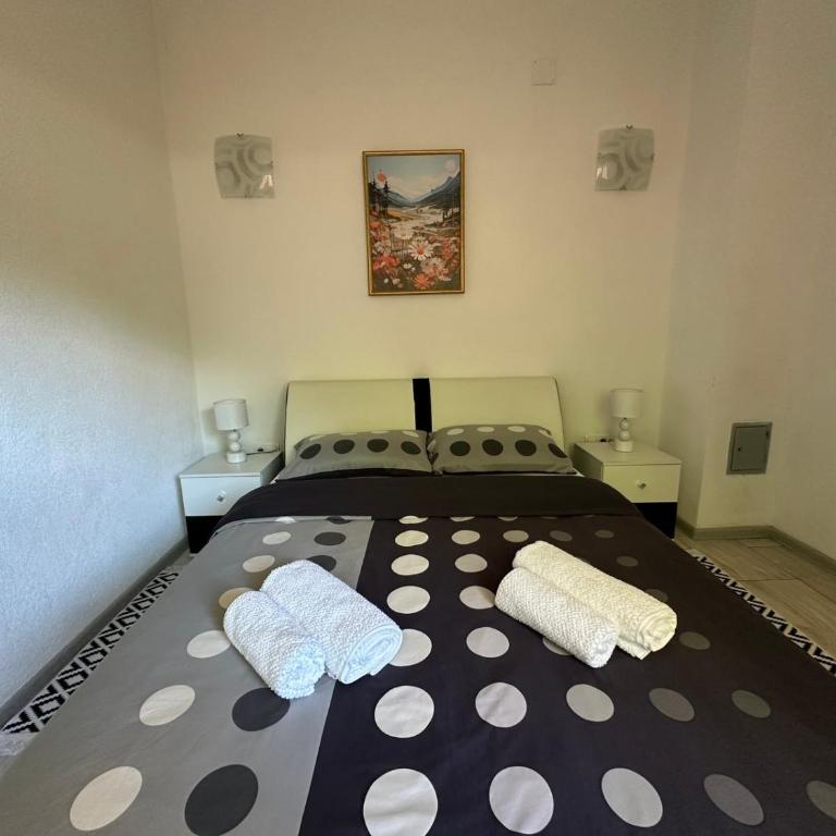 Villa Panorama - Three-Bedroom Villa - 25