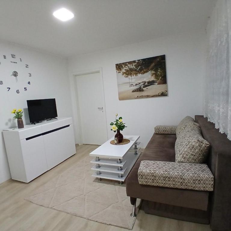MaxRelax - One-Bedroom Apartment - 6