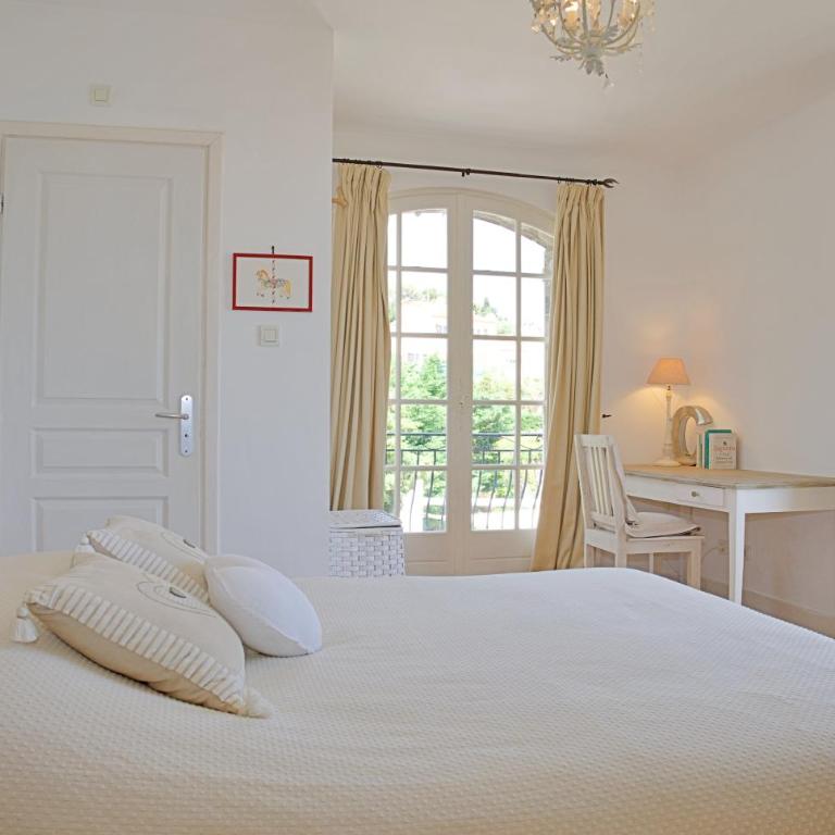 Villa Sasso Forte, swimming pool, jacuzzi and private cove - Villa - 4