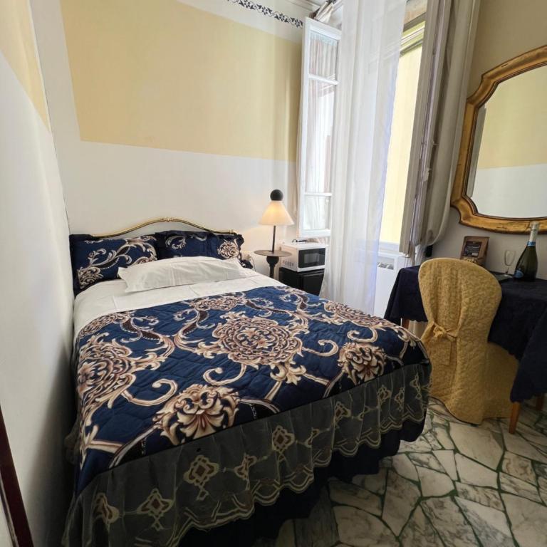 Souvenir Maya - Single Room with Shared Bathroom - 9