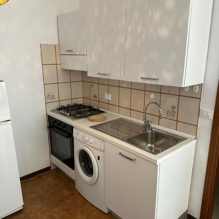 Condominio Fiori - One-Bedroom Apartment - 6