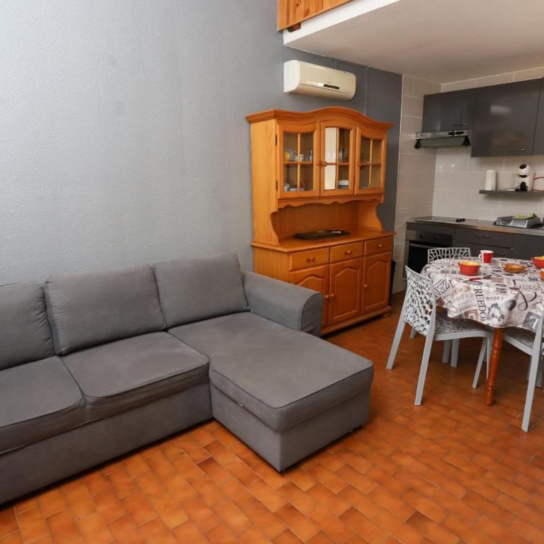 St Cyprien Maison 4p avec grande terrasse et jardin clos - Villa - 4