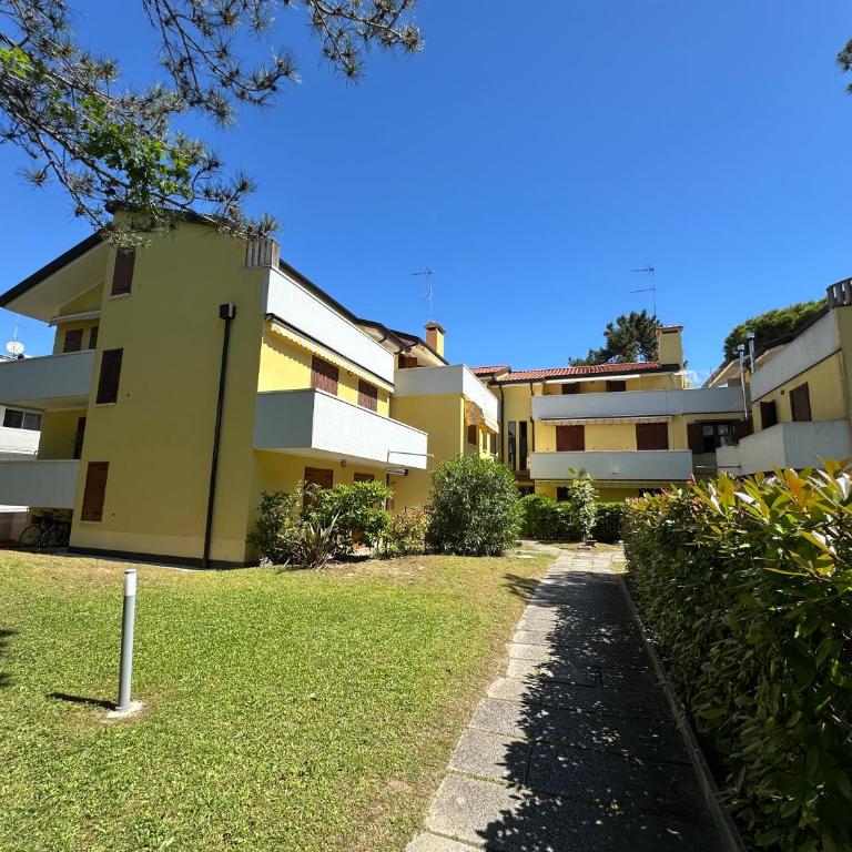 Condominio Fiori - One-Bedroom Apartment - 1