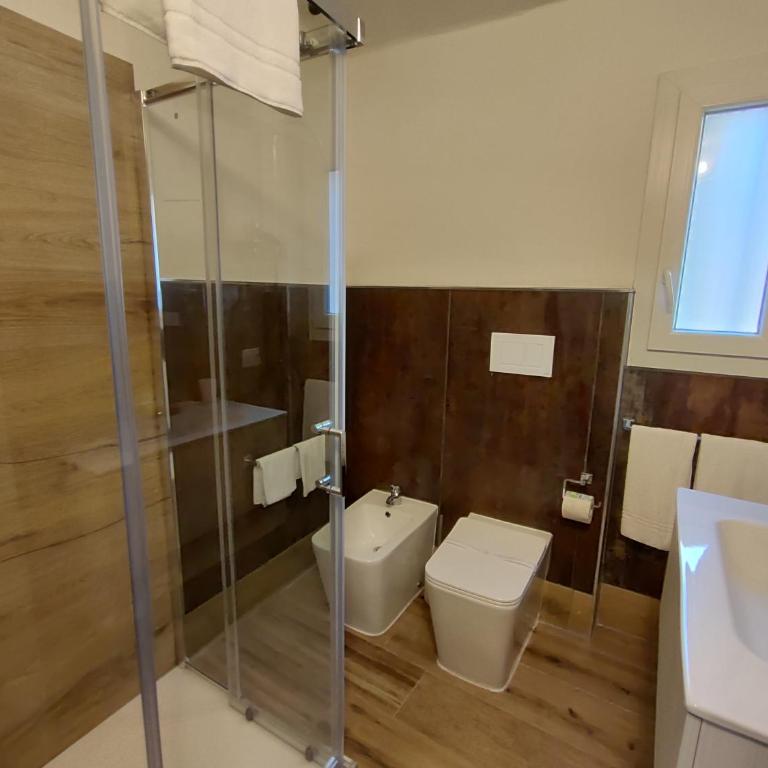 Residenza Maggiore 10 - Affittacamere - Guest House - Double Room with Private Bathroom - 32