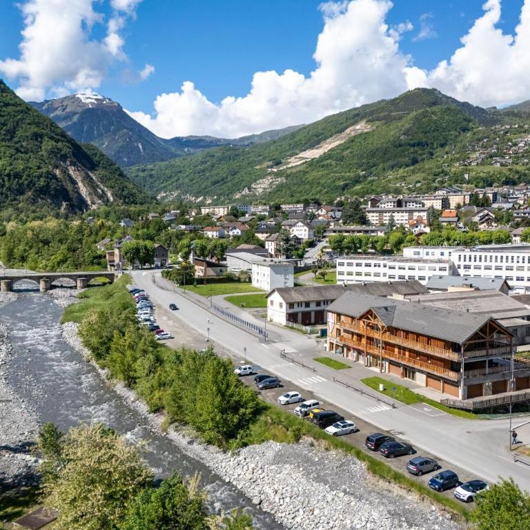Panorama Majestueux Grand Espace & Vue Montagne - Appartement - 40