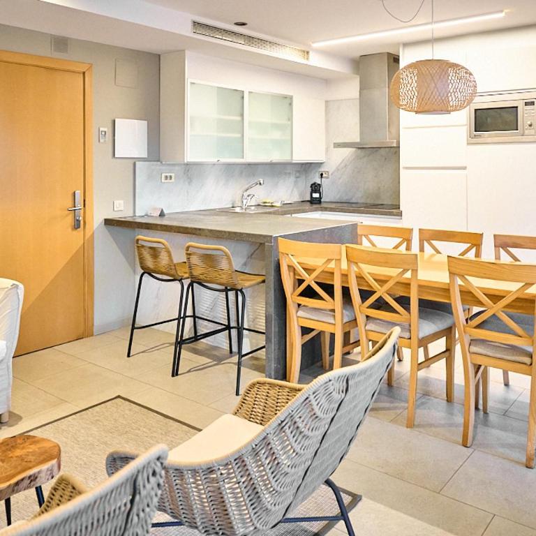 NM Suites by Escampa Hotels - Apartamento Dúplex con jardín - 3