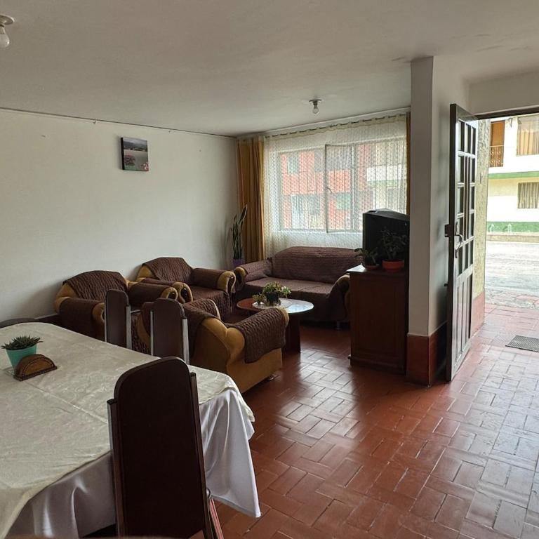 Omar House alojamiento en Paipa, Boyacá - Two-Bedroom Apartment - 19