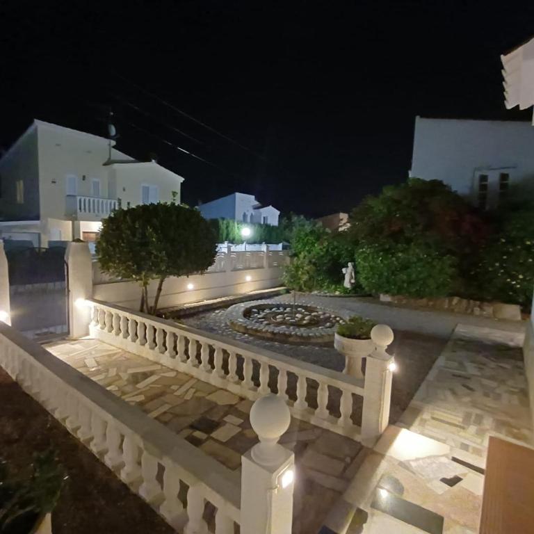 CASA PASCA Vacaciones en Familia - Casa Vacacional de 3 dormitorios - 4