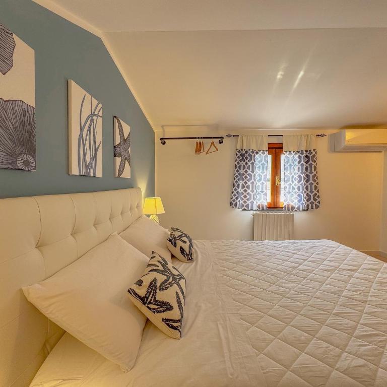 49 Sea Rooms - Guesthouse by Host Hero - Ampia Camera Matrimoniale - 12