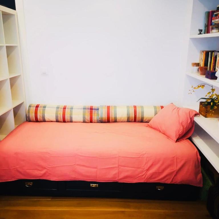 Piso en Bilbao centro - Three-Bedroom Apartment - 12