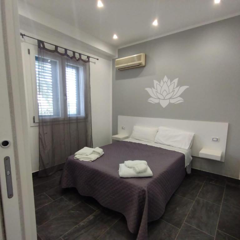 Fiore di Loto Rooms - Camera Matrimoniale Deluxe con Balcone - 35