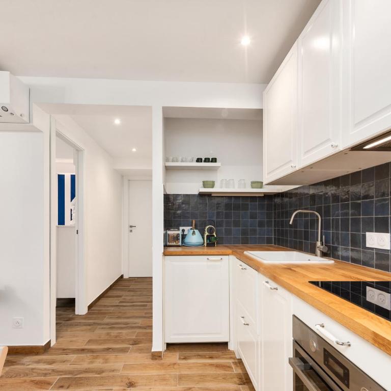 2mn Monaco - Coquet appartement rénové - DM - Appartement 2 Chambres - 12