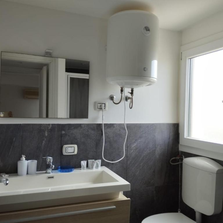 Fiore di Loto Rooms - Camera Quadrupla con Balcone - 11