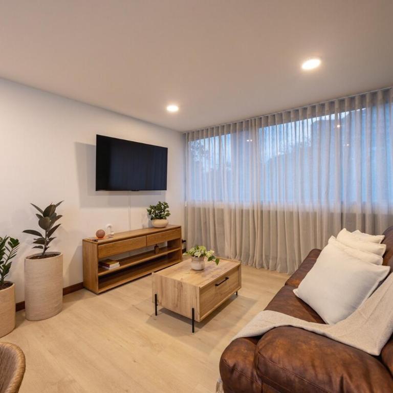 Cómodo y recién remodelado apto de 2 habitaciones cerca a Provenza - Two-Bedroom Apartment - 11