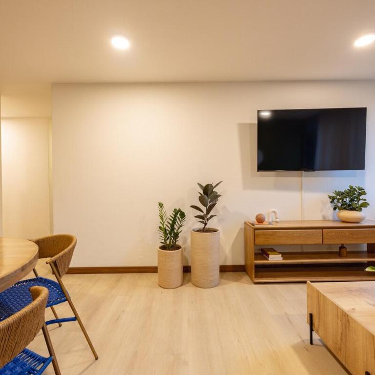 Cómodo y recién remodelado apto de 2 habitaciones cerca a Provenza - Two-Bedroom Apartment - 19