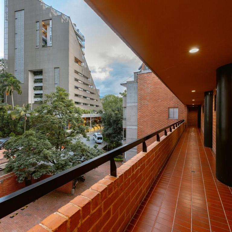 Cómodo y recién remodelado apto de 2 habitaciones cerca a Provenza - Two-Bedroom Apartment - 40