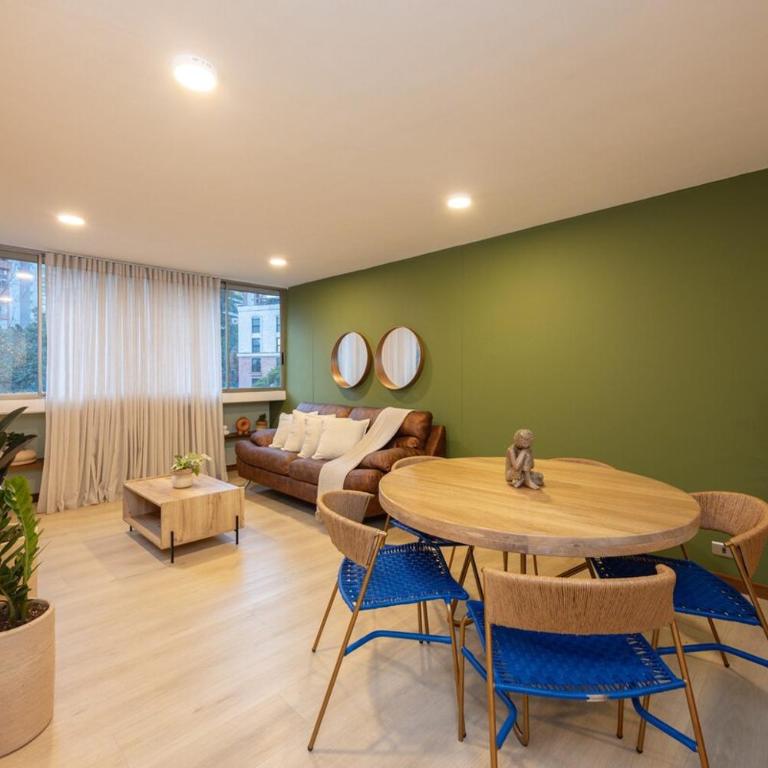 Cómodo y recién remodelado apto de 2 habitaciones cerca a Provenza - Two-Bedroom Apartment - 1