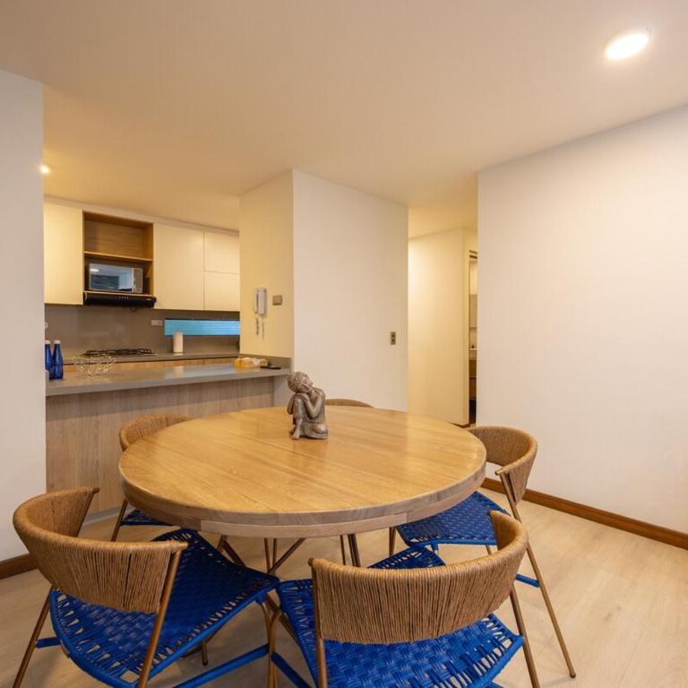 Cómodo y recién remodelado apto de 2 habitaciones cerca a Provenza - Two-Bedroom Apartment - 38