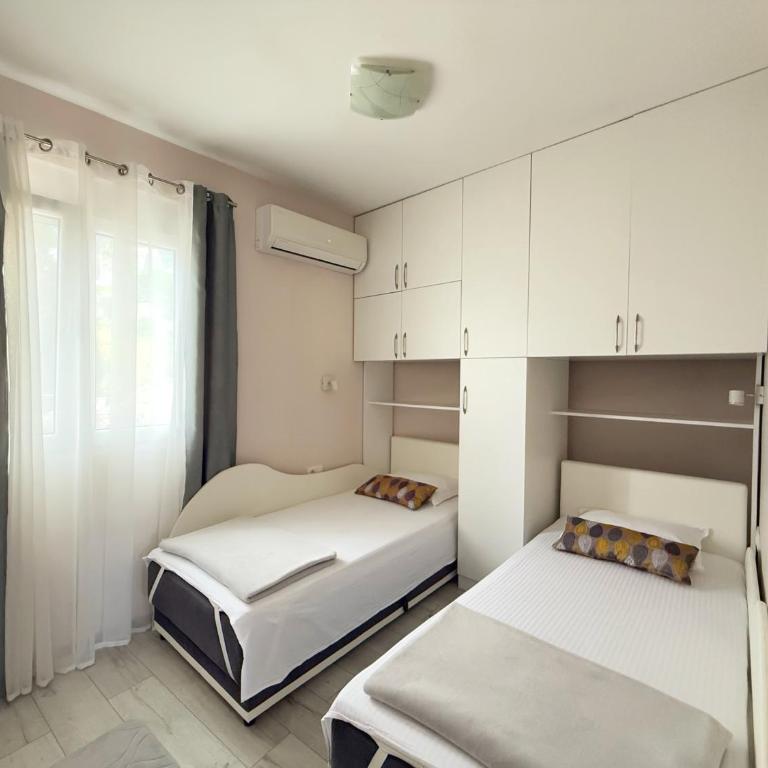 Apartmani Avanti Becici - Apartment with Sea View - 14