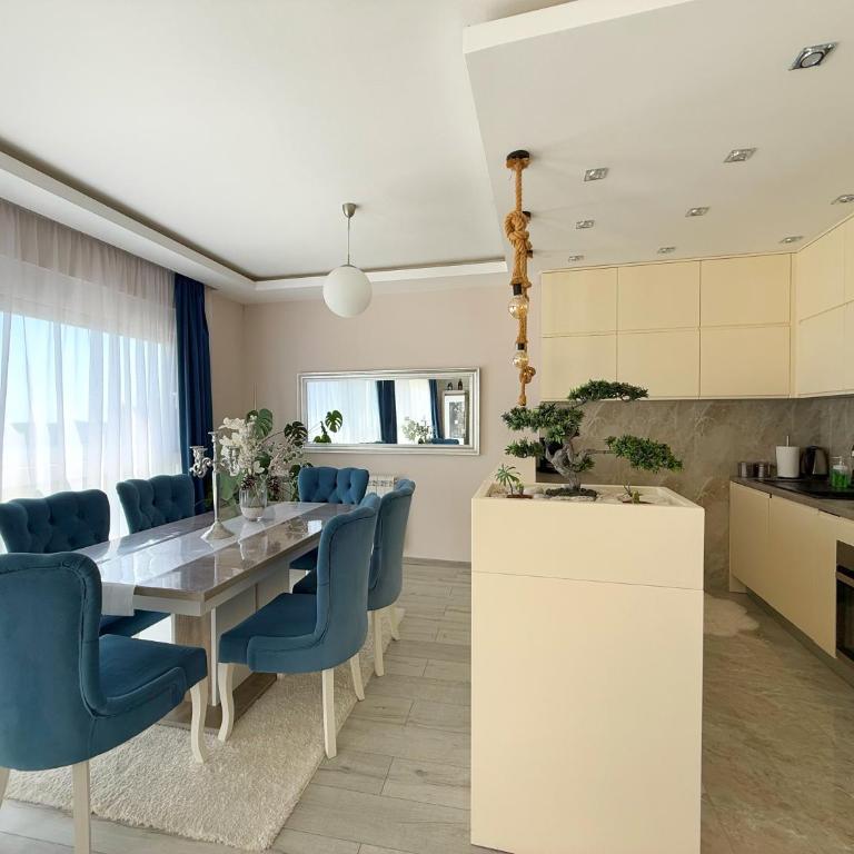 Apartmani Avanti Becici - Apartment with Sea View - 9