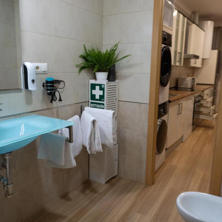 Apartalux Playa La Caleta - Apartamento de 2 dormitorios - 12