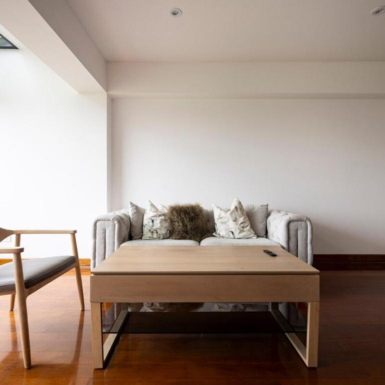 Luxury Duplex Stunning Golf Views - Prime Location - One-Bedroom Apartment - 35