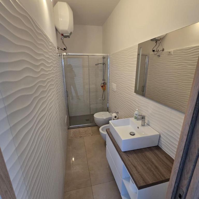 WOW TOTAL GREEN AD IMPATTO ZERO Villetta con 3 CAMERE DA LETTO, 3 BAGNI a 50 mt dalla spiaggia e dai lidi disponibile navetta per l'Areoporto - Villa con 3 Camere da Letto - 23