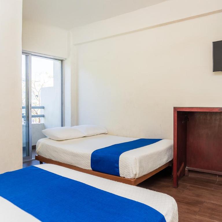 Capital O Nueva York, Guadalajara centro downtown - Standard Three beds - 3
