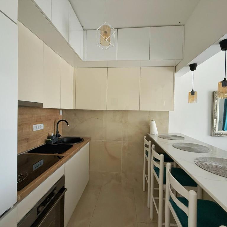 Apartmani Avanti Becici - Apartment with Sea View - 10
