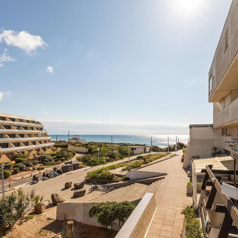 L'atypique - appartement luxe - double terrasse - plage - Port Nature 1 - Village Naturiste - One-Bedroom Apartment - 30