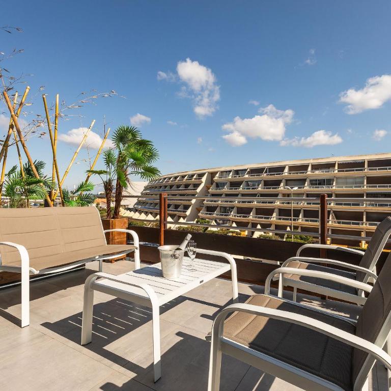 L'atypique - appartement luxe - double terrasse - plage - Port Nature 1 - Village Naturiste - One-Bedroom Apartment - 26