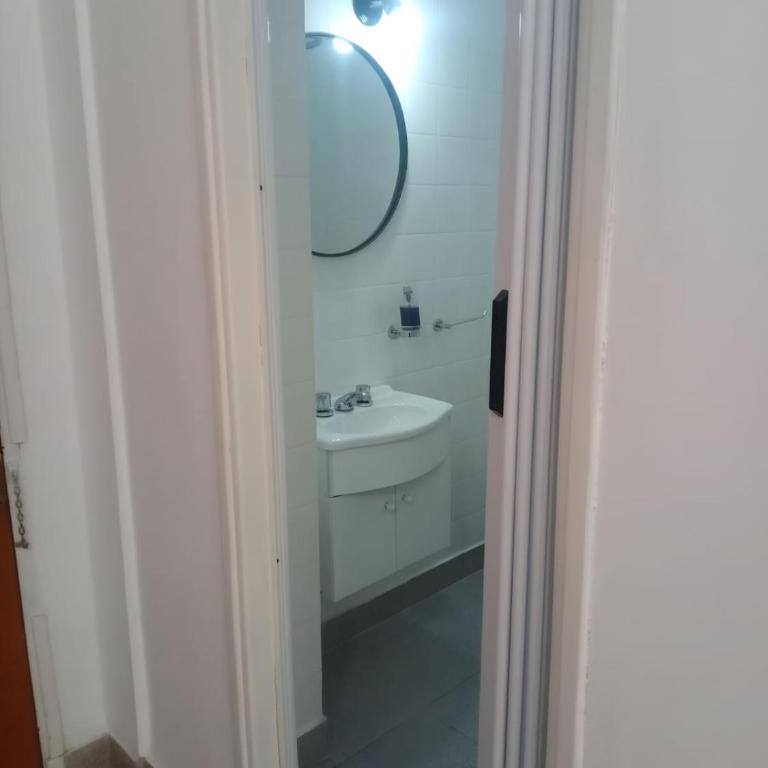 Monoambiente centro de Carlos Paz - Apartamento de 1 dormitorio - 1
