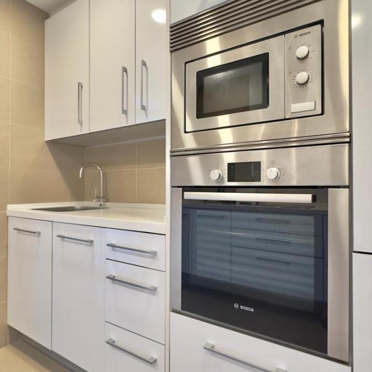 Intempo Residence by Leo Apartments - Two-Bedroom Deluxe Apartment with Balcony - 4