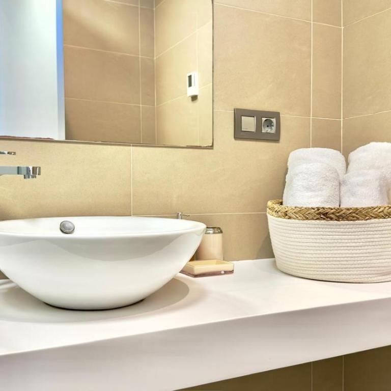 Intempo Residence by Leo Apartments - Two-Bedroom Apartment - 35
