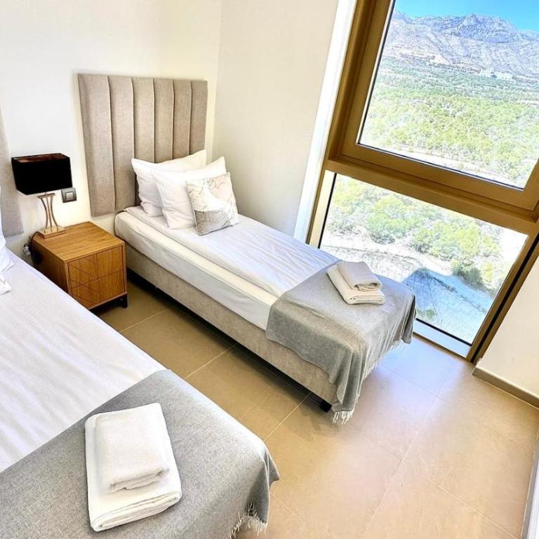 Intempo Residence by Leo Apartments - Two-Bedroom Apartment - 38