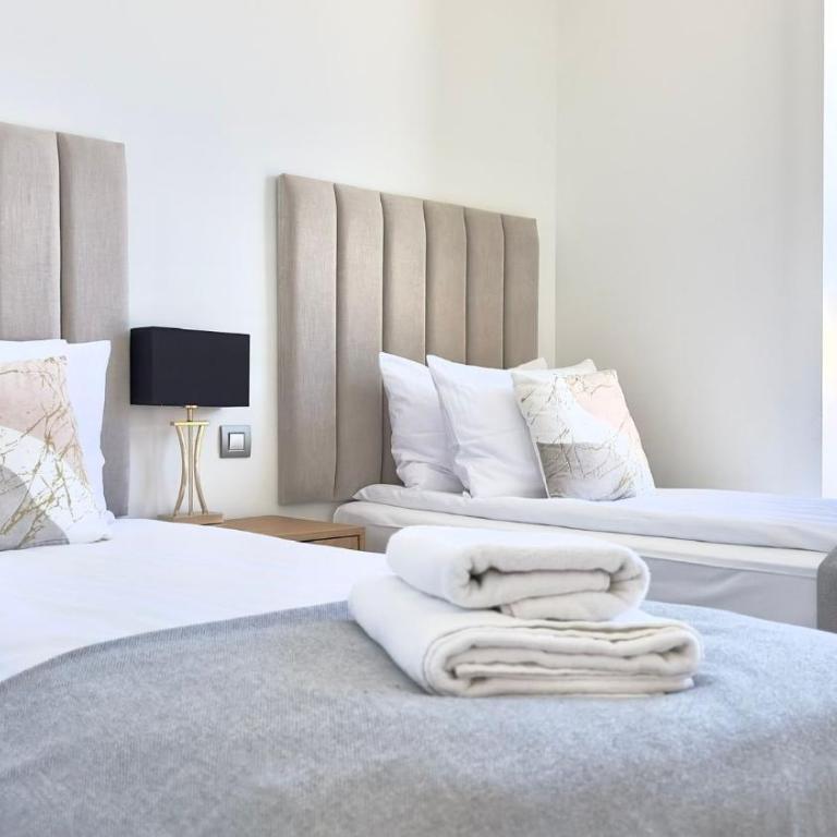 Intempo Residence by Leo Apartments - Two-Bedroom Apartment - 51