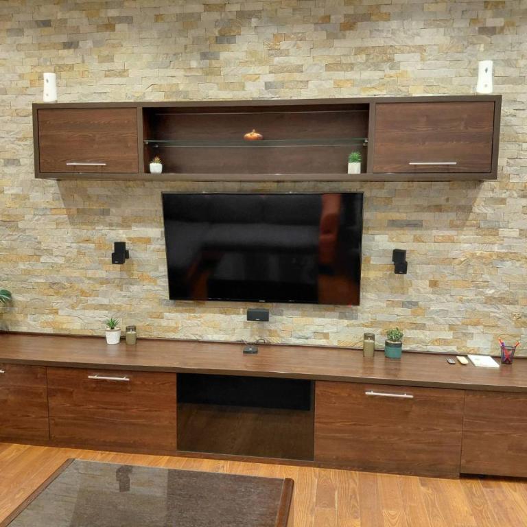 World Traveler - One-Bedroom Apartment - 22