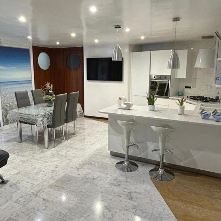 Casa D'Ambrosio - Appartamento con 1 Camera da Letto - 1