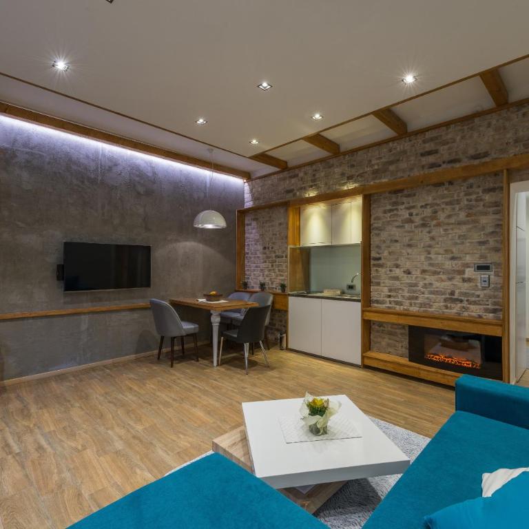 Max Luxury Apartments - Komfor Apartman s 1 Spavaćom Sobom i Balkonom - 5