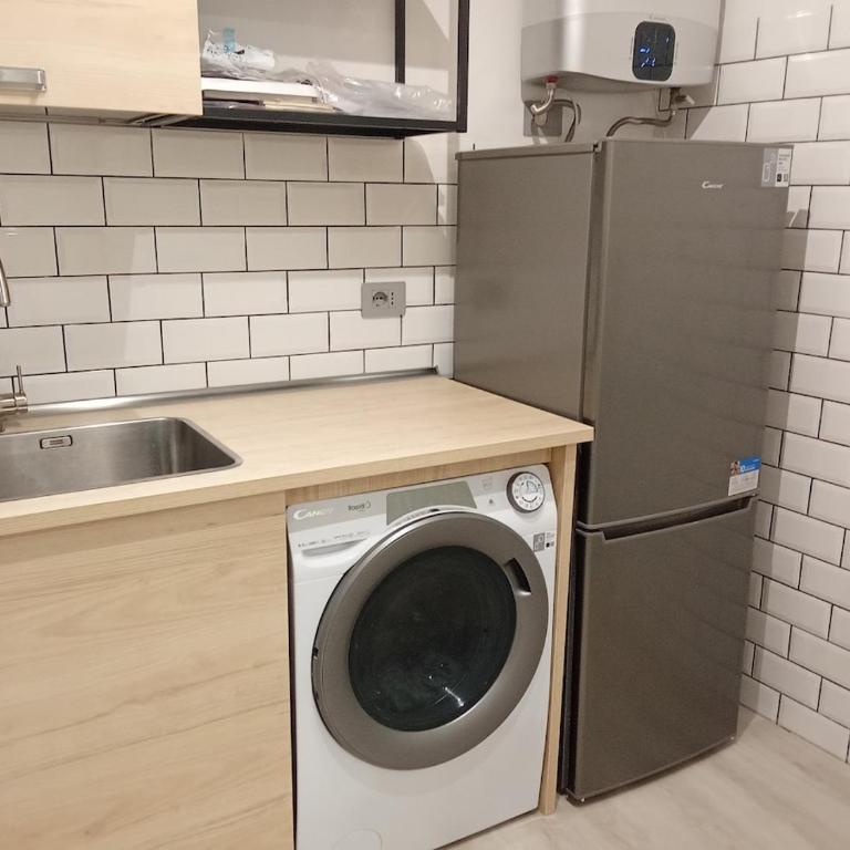 Studio Flat Rome Metro Garbatella - One-Bedroom Apartment - 24