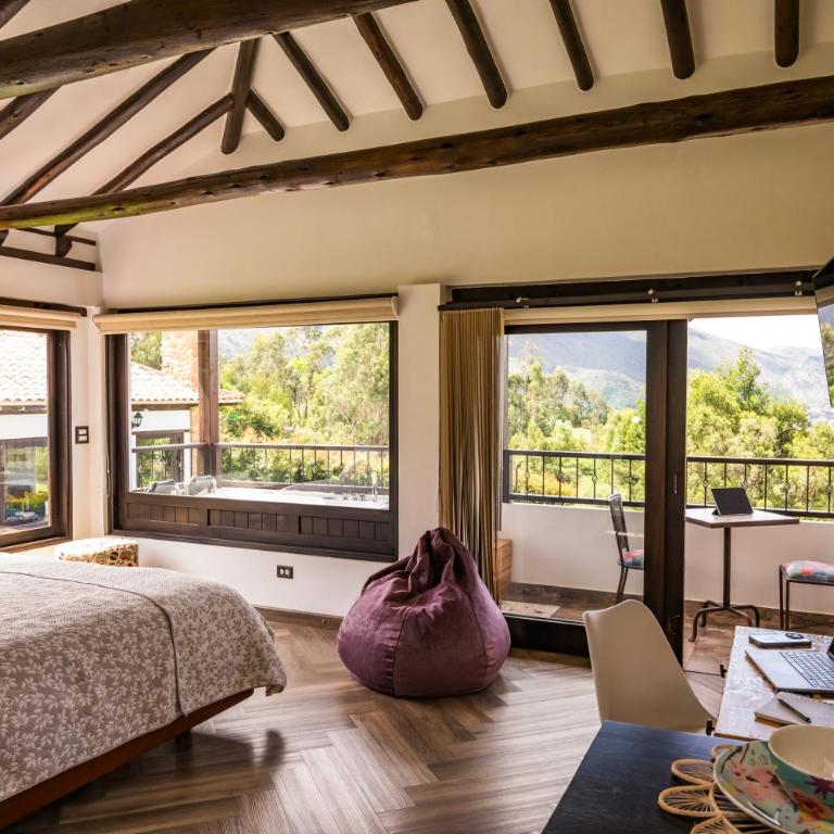 Casa Edmond - Deluxe King Room - 1