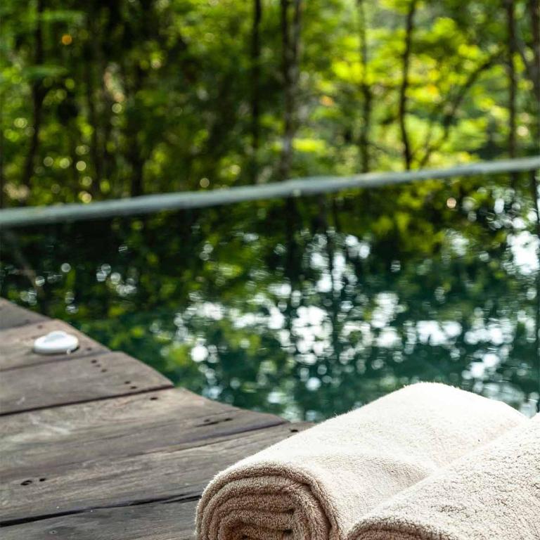 Hotel Boutique Maitta en Doradal Antioquia - Habitación Deluxe con cama extragrande - 15