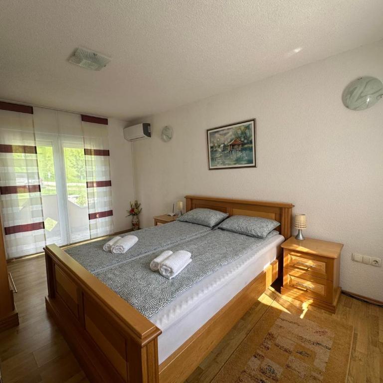Villa Panorama - Three-Bedroom Villa - 40