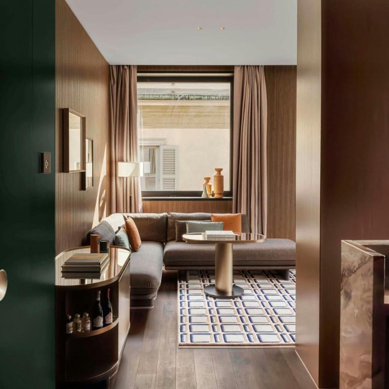 Casa Brera, a Luxury Collection Hotel, Milan - Panoramic King Suite with City View - 7