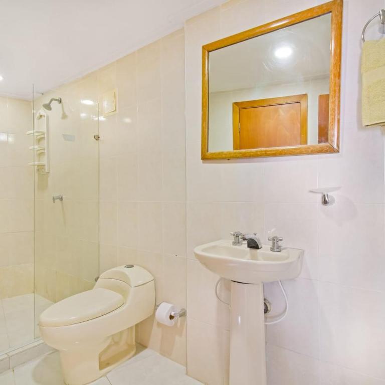 Espectacular vista piso 20 - One-Bedroom Apartment - 10