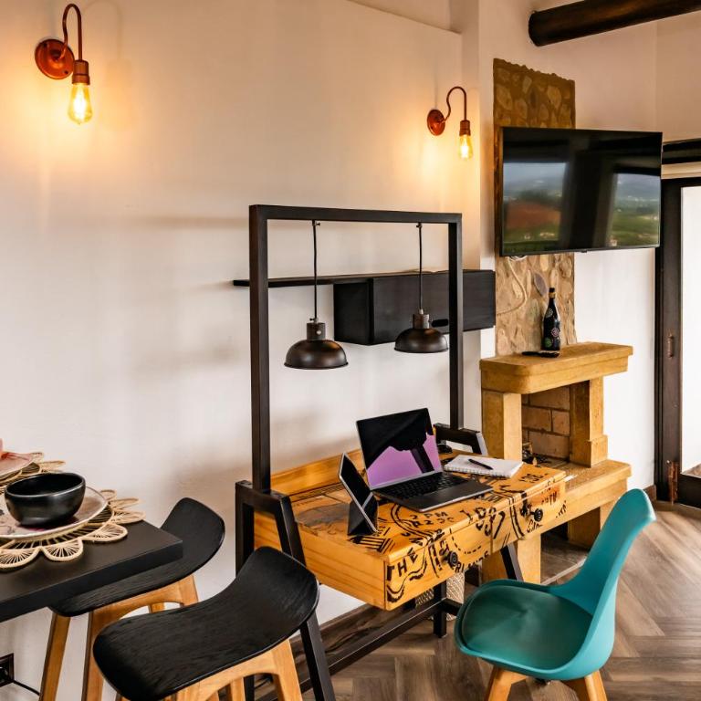 Casa Edmond - Deluxe Double Room with Balcony - 14