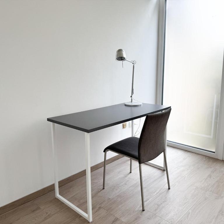 Two-bedroom within walking distance of the center - Appartamento con 1 Camera da Letto - 3