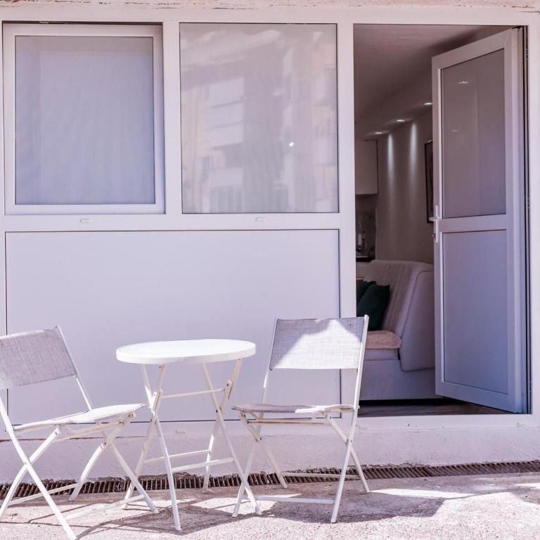 Mia Studio Apartment - Studio - 11